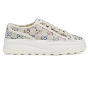 Authentic Gucci Sneakers. Brand new! Size 9